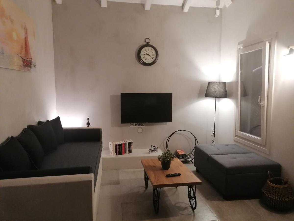 Yalos Luxury Home Agioi Saranta Eksteriør billede