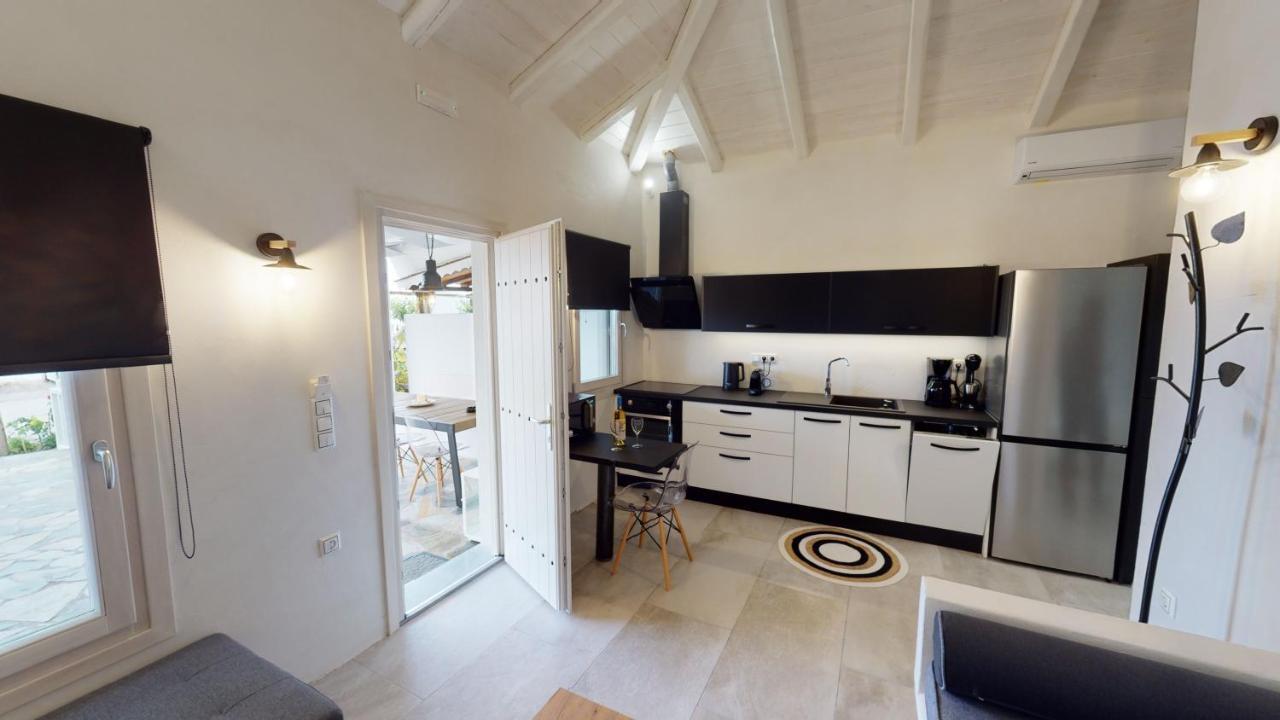 Yalos Luxury Home Agioi Saranta Eksteriør billede